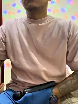 Saipadpuer30 live sex cam