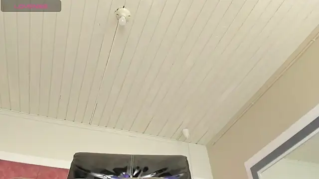 Shara_Goddes05 live sex cam