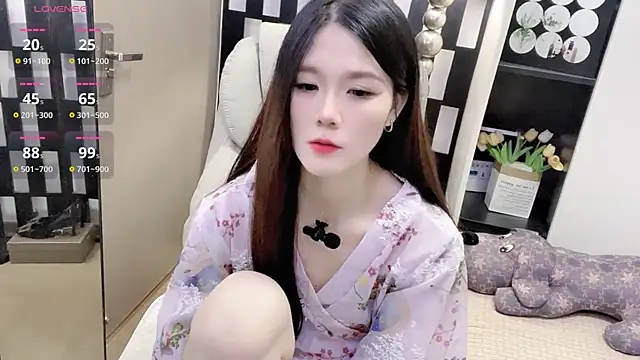 Yueyue-MM live sex cam