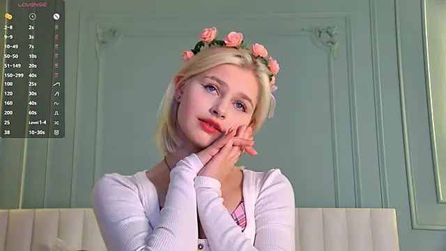 SandyShayes live sex cam