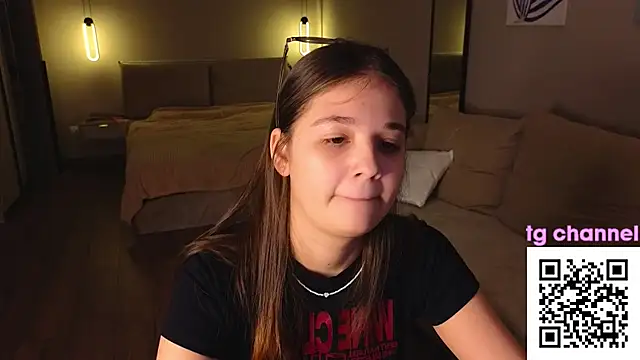 Leela_sun live sex cam