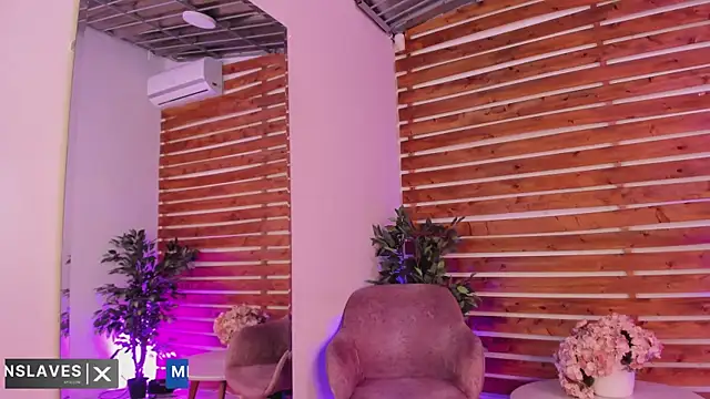 _MeganRain live sex cam