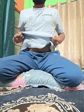 ALWAYSHORNYDADDY live sex cam