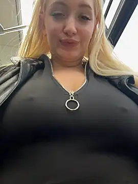 Milkyy_wway live sex cam