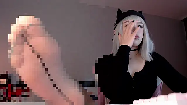 meowceline live sex cam