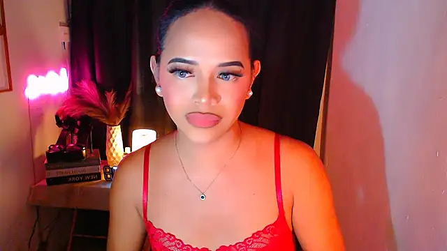 Lorainnelustts live sex cam