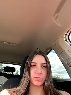 DoriDeluxe66 live sex cam