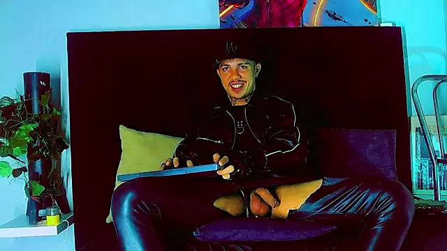 HannibalLester live sex cam