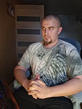 Foxyshaved live sex cam