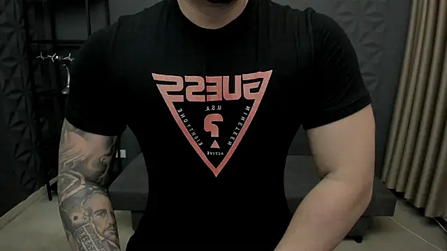 TonyWilcox live sex cam