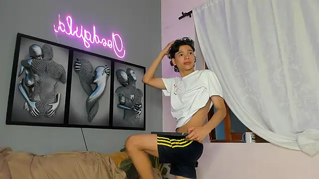 camillo_virgil live sex cam