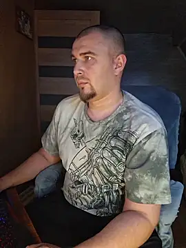 Foxyshaved live sex cam