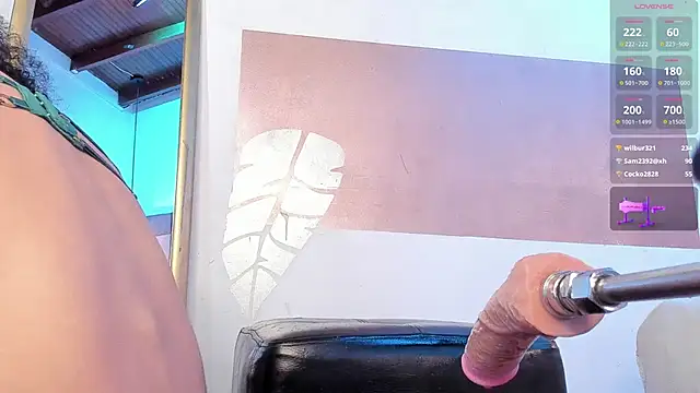 BritannyClaire live sex cam