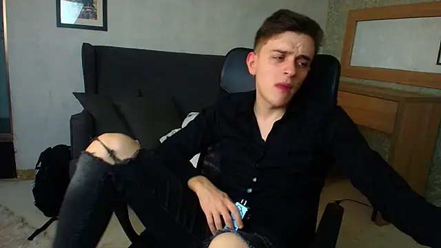 FelixStarkk live sex cam