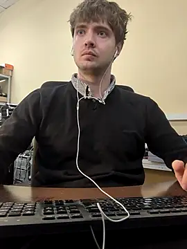 lucky_swimmer live sex cam