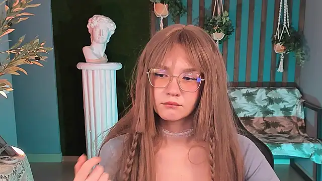 AliceMeowow live sex cam