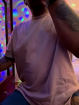 Saipadpuer30 live sex cam