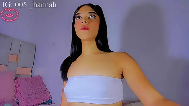 Hannahsmit live sex cam