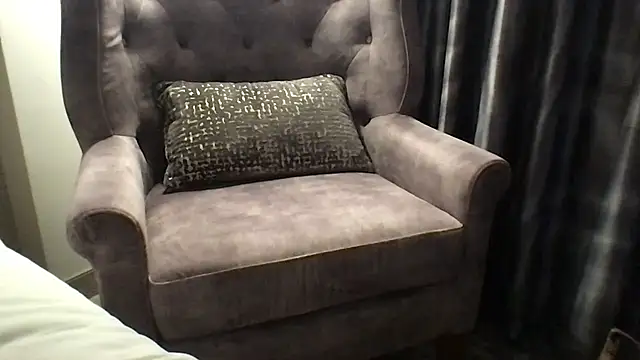 DjPlayer213lbeach live sex cam