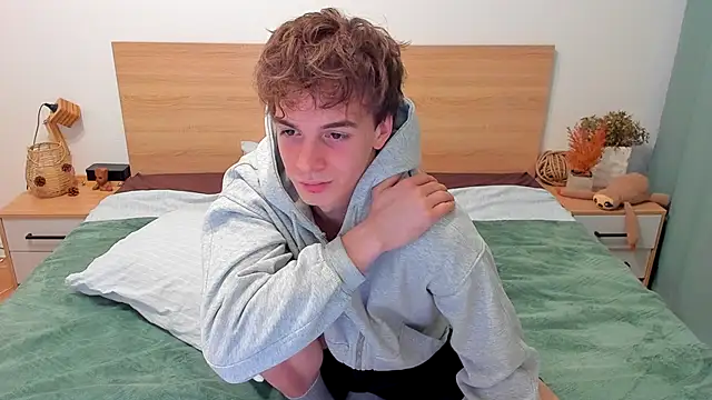 Fandi_777 live sex cam