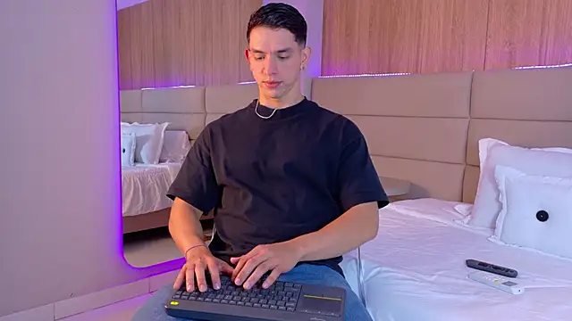 ZaneDawson live sex cam