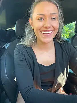 petrouchkaaa_ live sex cam