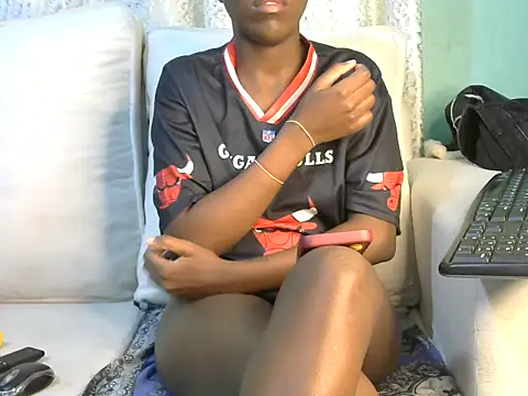 Caryyyl live sex cam