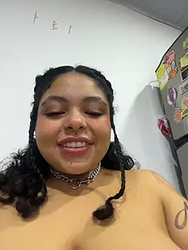 PrincessLauren420 live sex cam