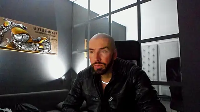 AronGrant live sex cam