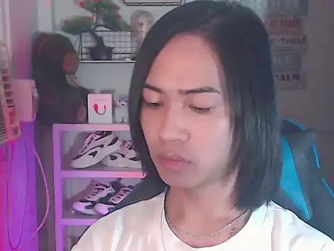 Miracle_TheBrat live sex cam