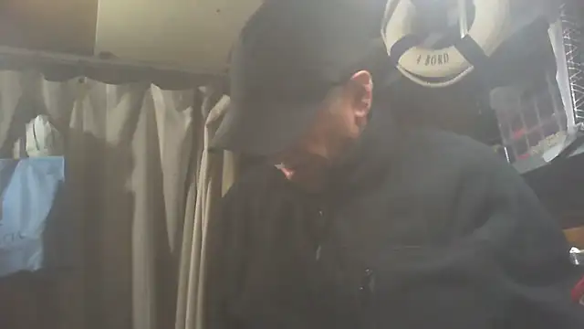 nonnomaturobisex live sex cam