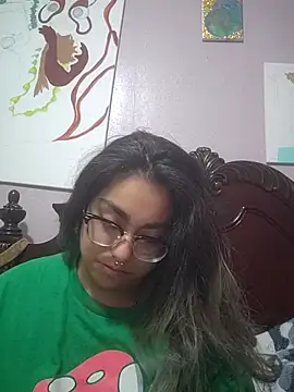 Lovelyrainn live sex cam