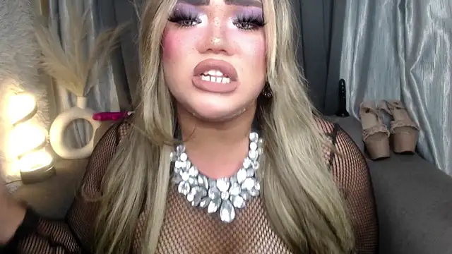 10inchs_Maxie live sex cam