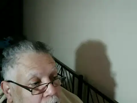 100Tauros live sex cam