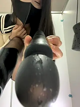 xiao-Lin live sex cam