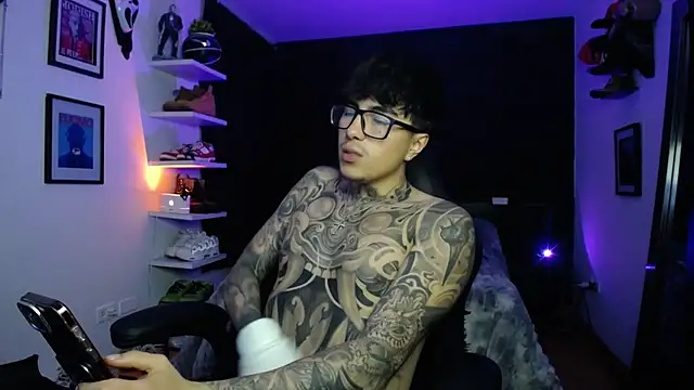 jung_dragon live sex cam
