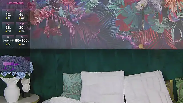 EvaaLane live sex cam