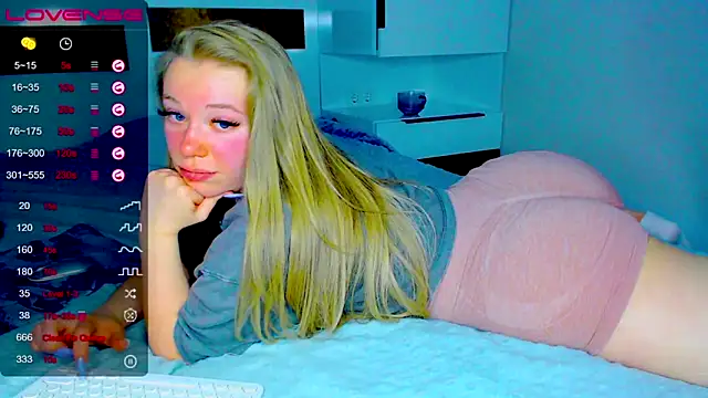 kitti_kaattt live sex cam