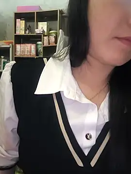 Sweetlove_77 live sex cam