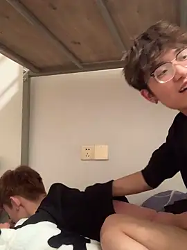 KK-cuteboy live sex cam