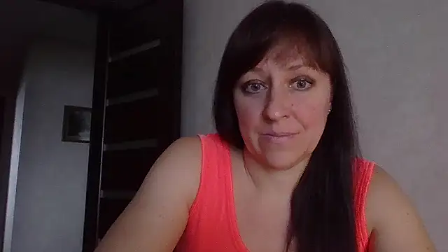 CarolinaReaperRed live sex cam