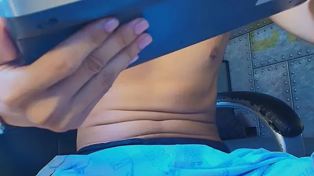 PeterSanders1 live sex cam