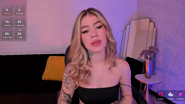 ViolettHansson live sex cam