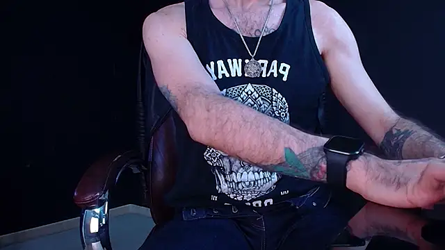 AxelColton live sex cam