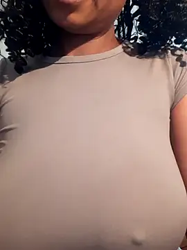 realsquirter live sex cam