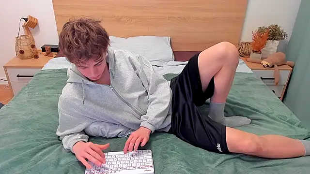 Fandi_777 live sex cam