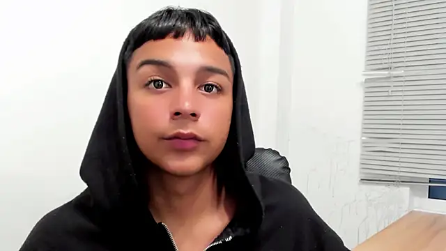 Seductivo_jr live sex cam