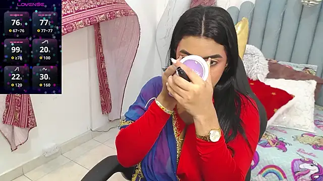 lakshmiraniii live sex cam