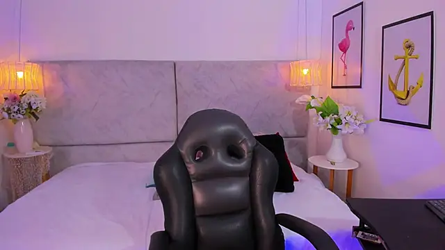 naomiii__ live sex cam