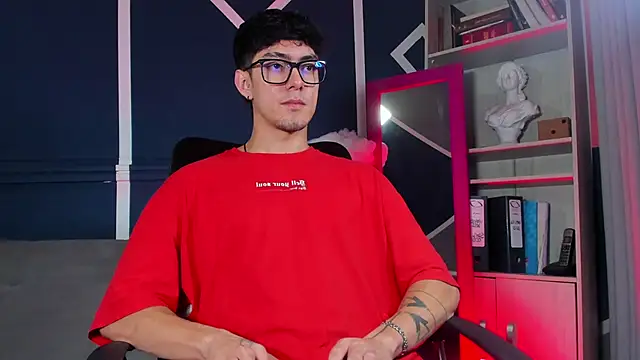 etham_wolf_ live sex cam